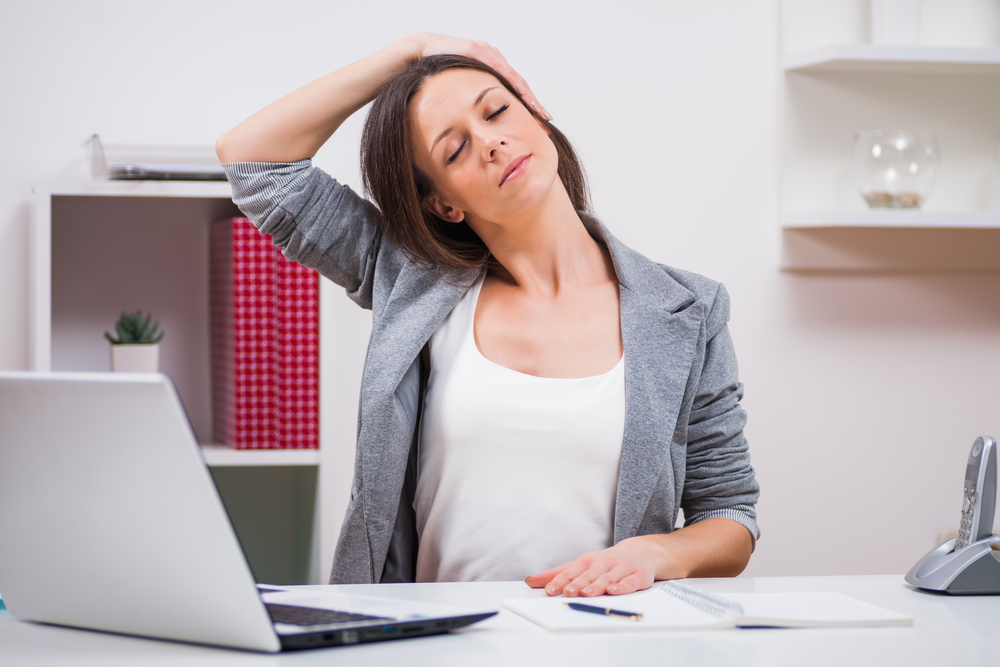 cell phone and neck pain, neck stretches, neck pain, technology pains, pain caused by cell phones, physical therapist, physical therapy, physical therapist near me, physical therapy in dedham, pt, physical therapy for neck pain, therapy for neck pain, stretches for neck pain